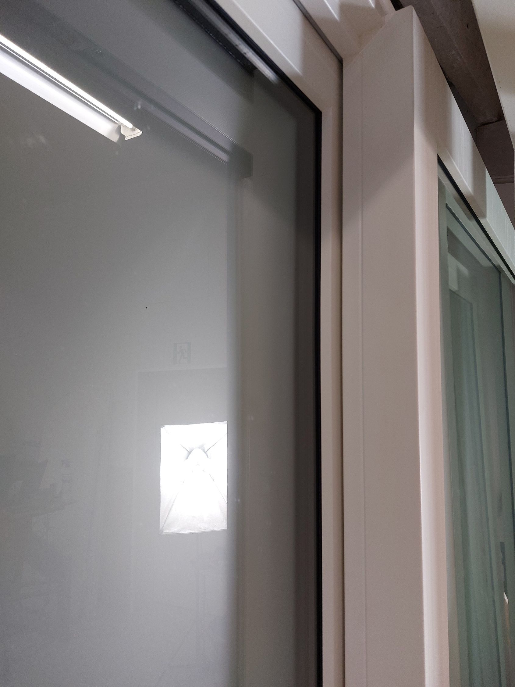 Hæveskydedør i træ/alu med 2-lags satin matte energiruder, 297,3 x 211,8