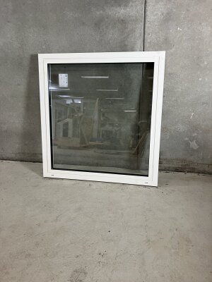 Dreje-kip vindue i alu, 132x138,8m