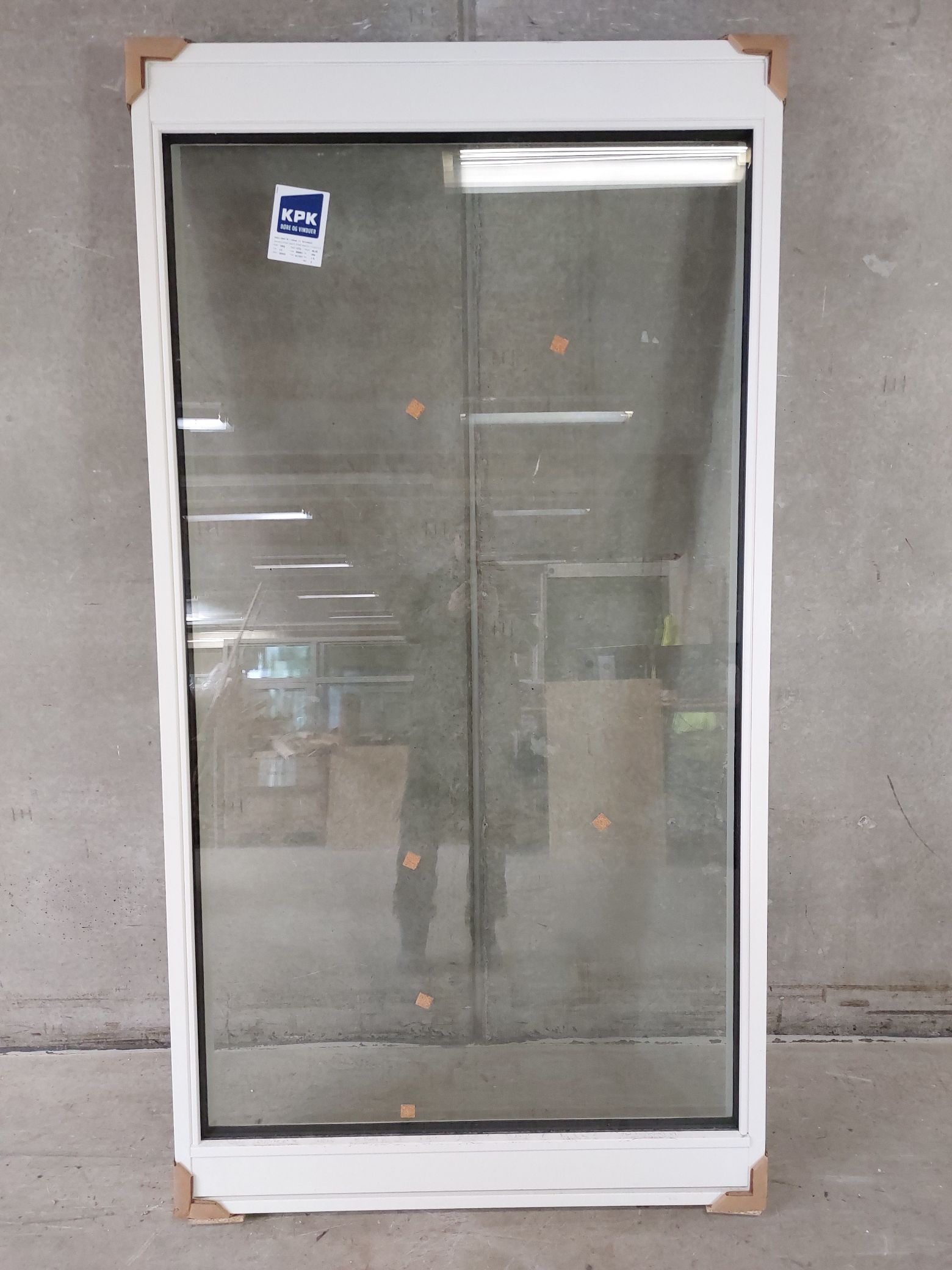 Fastkarmsvinduer i træ. 3-lags energirude, 107 x 202