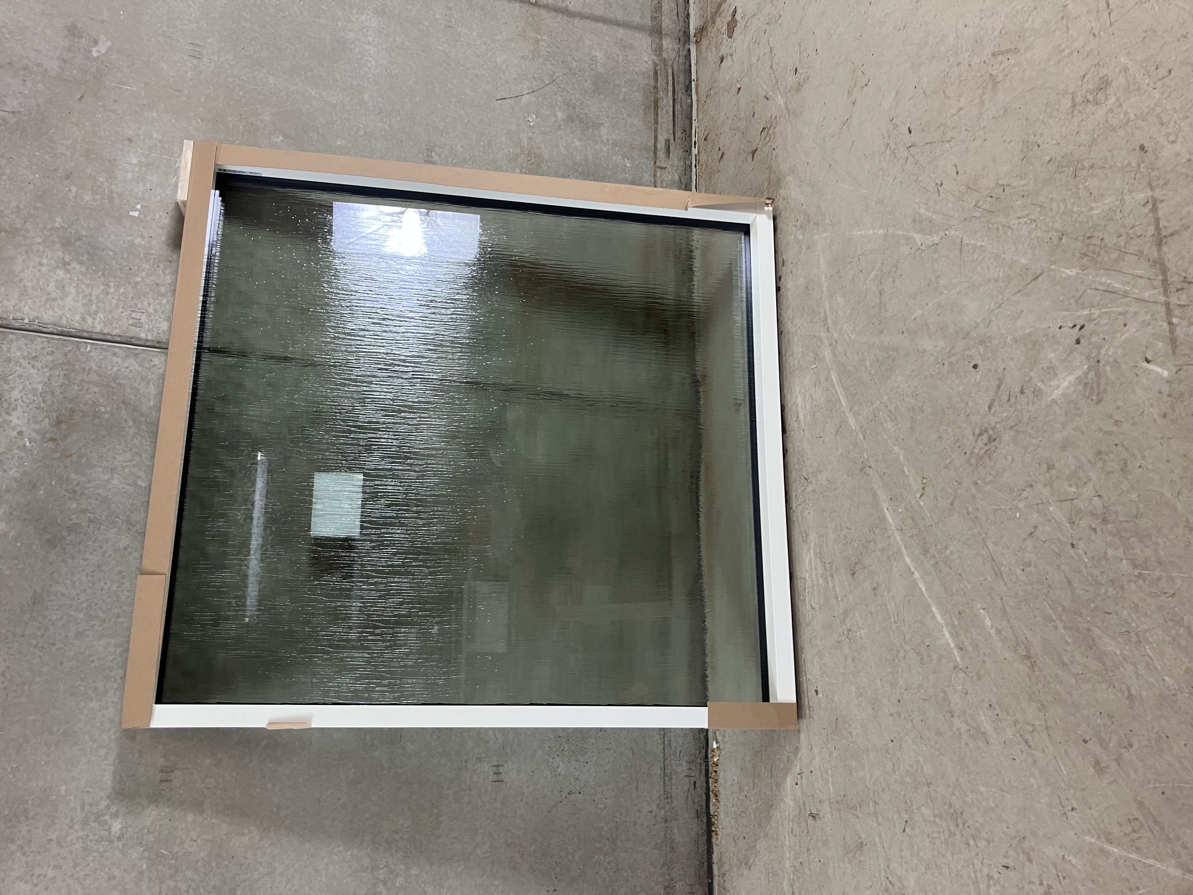 Fast karm vindue i Træ/Alu, 3 lag energi, 134,6 x 146 cm