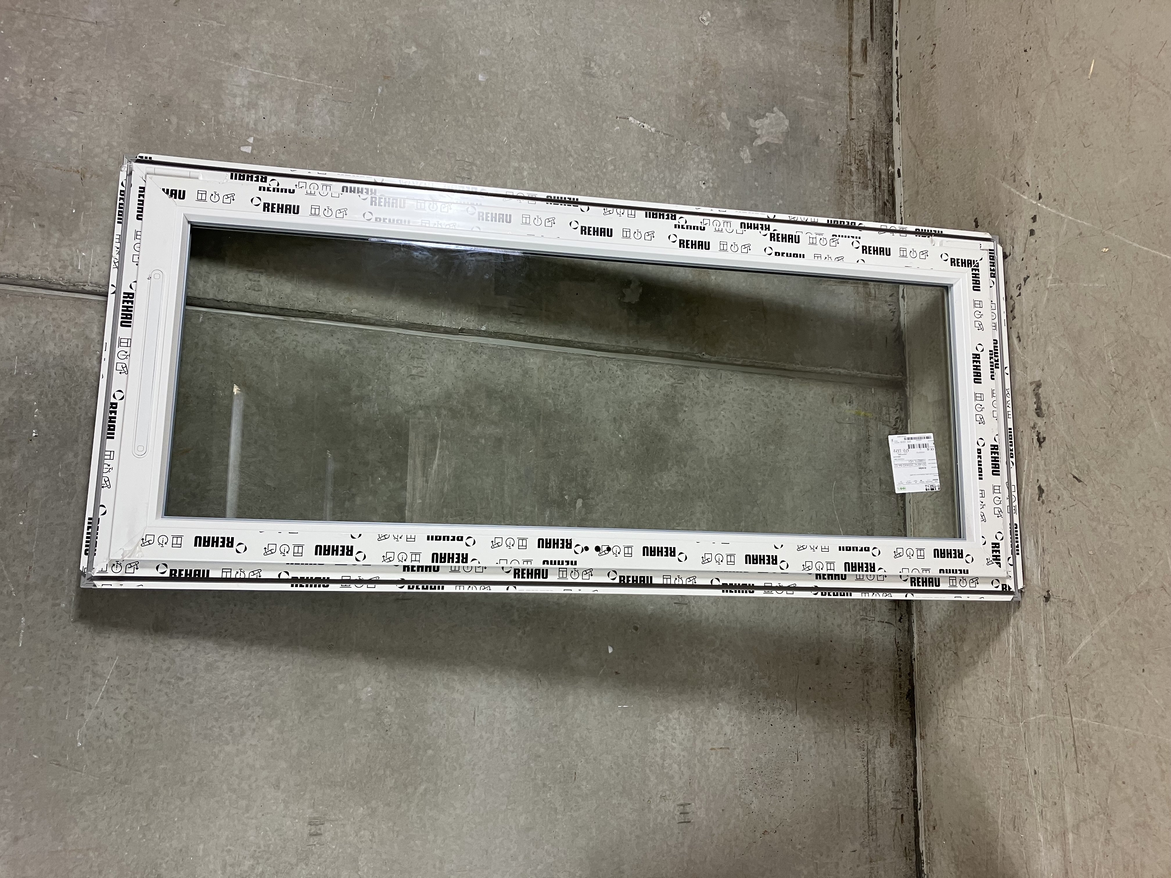 Drejekip vindue, PVC, 79 x 179 cm